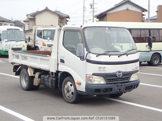 hino dutro 2010 24350703 image 1