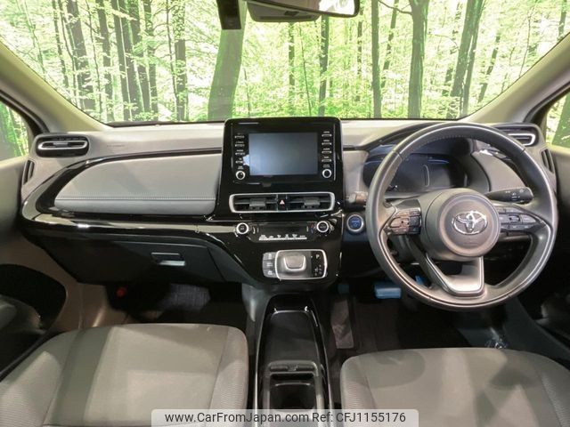 toyota aqua 2023 -TOYOTA--AQUA 6AA-MXPK11--MXPK11-2130103---TOYOTA--AQUA 6AA-MXPK11--MXPK11-2130103- image 2