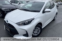 toyota yaris 2023 -TOYOTA--Yaris 6AA-MXPH10--MXPH10-2126690---TOYOTA--Yaris 6AA-MXPH10--MXPH10-2126690-