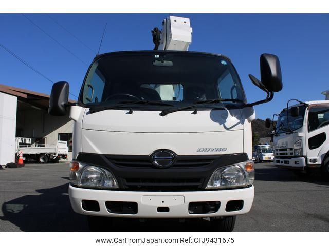 hino dutro 2015 GOO_NET_EXCHANGE_0230013A30240130W002 image 2