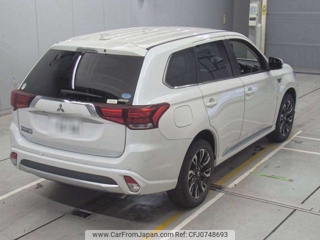 mitsubishi outlander-phev 2017 -MITSUBISHI 【三重 301ゆ5494】--Outlander PHEV GG2W-0405008---MITSUBISHI 【三重 301ゆ5494】--Outlander PHEV GG2W-0405008- image 2