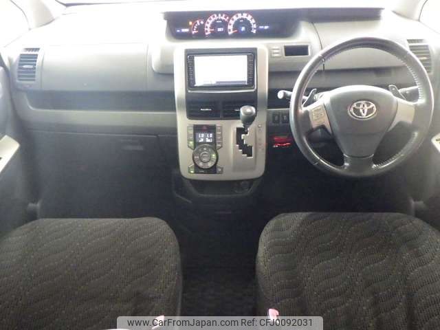 toyota voxy 2009 -TOYOTA--Voxy DBA-ZRR70W--ZRR70-0266092---TOYOTA--Voxy DBA-ZRR70W--ZRR70-0266092- image 2