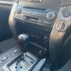 toyota land-cruiser-wagon 2011 -TOYOTA--Land Cruiser Wagon URJ202W--URJ202-4005082---TOYOTA--Land Cruiser Wagon URJ202W--URJ202-4005082- image 37