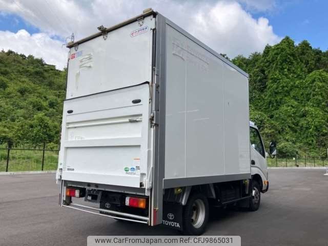 toyota dyna-truck 2019 -TOYOTA--Dyna TKG-XZU605--XZU605-0024033---TOYOTA--Dyna TKG-XZU605--XZU605-0024033- image 2