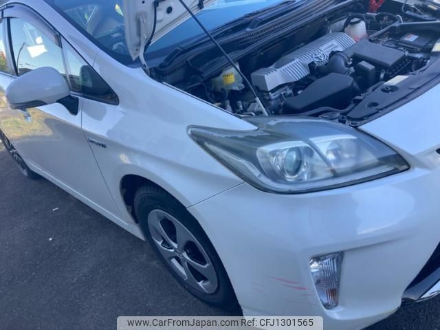 toyota prius 2013 -TOYOTA--Prius DAA-ZVW30--ZVW30-5646541---TOYOTA--Prius DAA-ZVW30--ZVW30-5646541- image 2