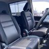 nissan serena 2017 CFJ7707077 image 9