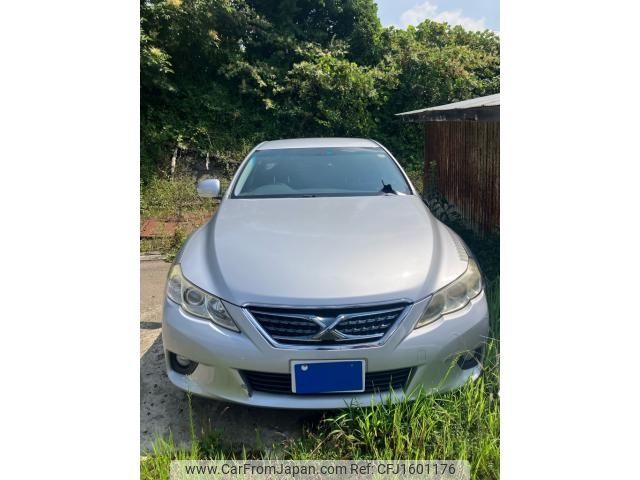 toyota mark-x 2011 CFJ1601176 image 2
