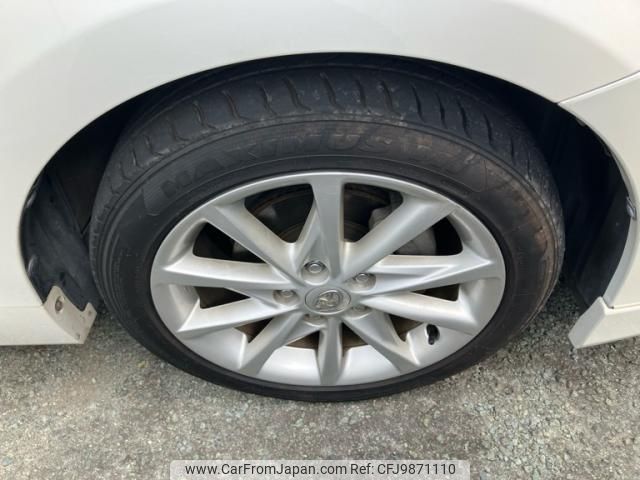 toyota prius-α 2011 CFJ9871110 image 2
