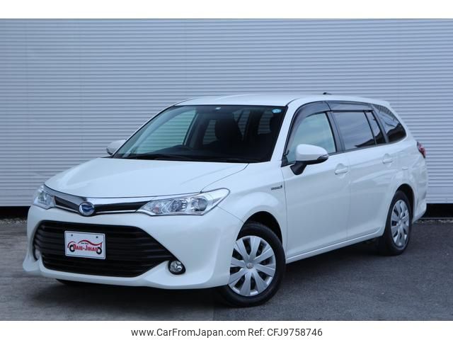 toyota corolla-fielder 2015 quick_quick_DAA-NKE165G_NKE165-8005681 image 1