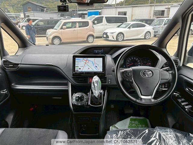 toyota voxy 2021 quick_quick_3BA-ZRR80W_ZRR80-0662855 image 2