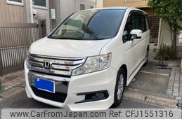 honda stepwagon 2010 CFJ1551316