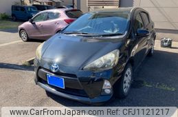 toyota aqua 2013 -TOYOTA--AQUA DAA-NHP10--NHP10-6135014---TOYOTA--AQUA DAA-NHP10--NHP10-6135014-