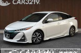 toyota prius-phv 2017 -TOYOTA--Prius PHV ZVW52--3013072---TOYOTA--Prius PHV ZVW52--3013072-