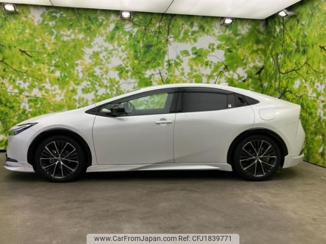 toyota prius 2024 CFJ1839771 image 2