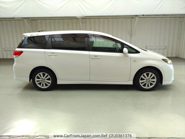 toyota wish 2010 CFJ0361376 image 2
