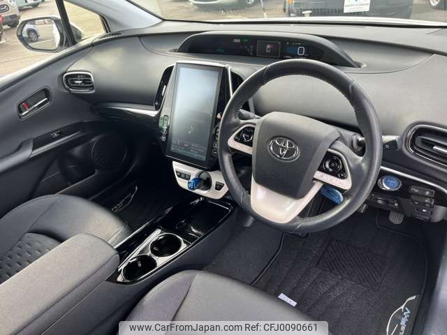 toyota prius-phv 2017 -TOYOTA--Prius PHV DLA-ZVW52--ZVW52-3015107---TOYOTA--Prius PHV DLA-ZVW52--ZVW52-3015107- image 2