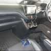 toyota esquire 2018 quick_quick_DBA-ZRR85G_0099440 image 3