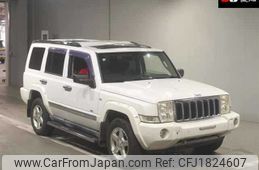 jeep commander 2006 CFJ1824607