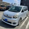 toyota voxy 2011 CFJ1554177 image 3