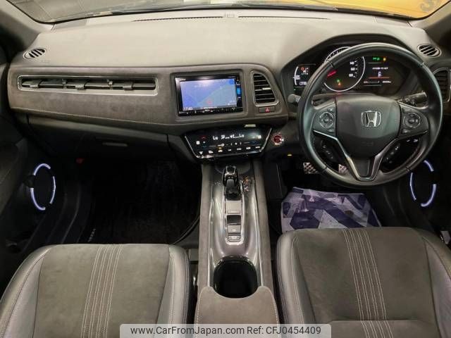 honda vezel 2018 -HONDA--VEZEL DAA-RU3--RU3-1302317---HONDA--VEZEL DAA-RU3--RU3-1302317- image 2