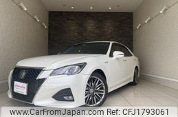 toyota crown-hybrid 2016 CFJ1793061