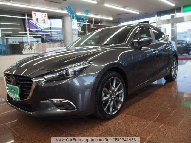 mazda axela 2017 quick_quick_LDA-BMLFS_BMLFS-111632 image 1