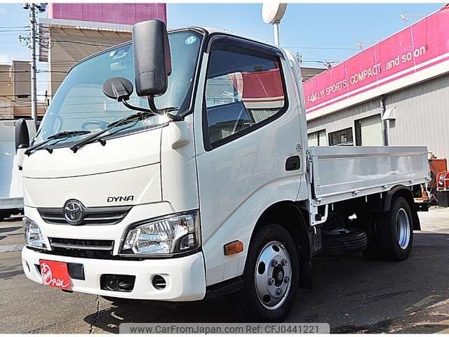 toyota dyna-truck 2017 -TOYOTA--Dyna TKG-XZU605--XZU605-0017494---TOYOTA--Dyna TKG-XZU605--XZU605-0017494- image 1