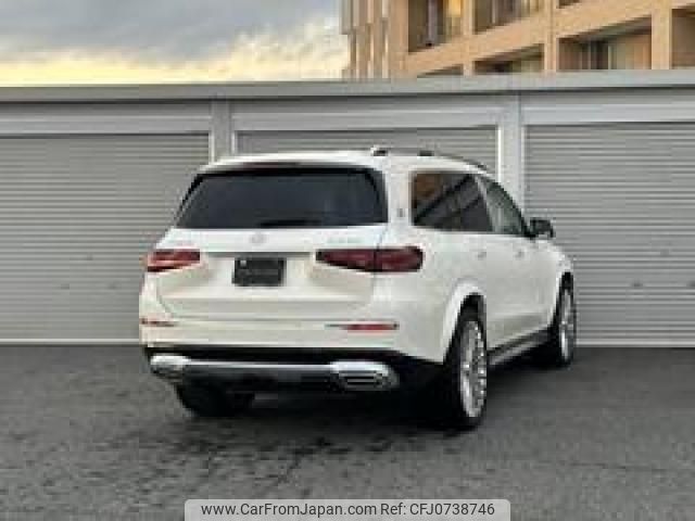 mercedes-benz gls-class 2024 quick_quick_7AA-167987_W1N1679871B069667 image 2