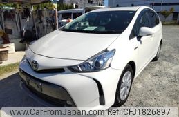 toyota prius-α 2017 CFJ1826897