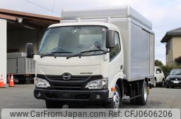 hino dutro 2018 GOO_NET_EXCHANGE_0230013A30241227W002