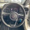 toyota yaris 2022 quick_quick_6AA-MXPH10_MXPH10-2090475 image 16