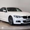 bmw 3-series 2018 quick_quick_LDA-8C20_WBA8C520305L49237 image 13