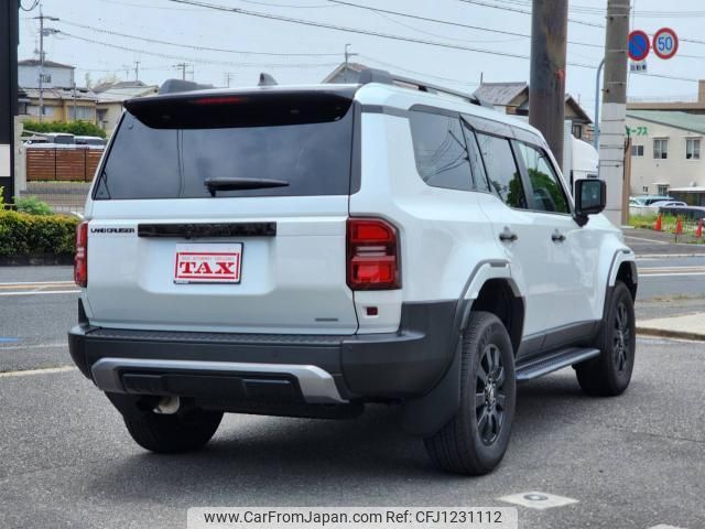 toyota toyota-others 2024 quick_quick_TRJ250W_TRJ250-0002232 image 2