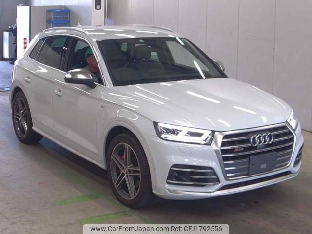 audi sq5 2018 CFJ1792556 image 1