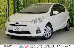 toyota aqua 2012 CFJ1682475