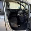 toyota voxy 2016 CARSENSOR_JP_AU6336772919 image 17