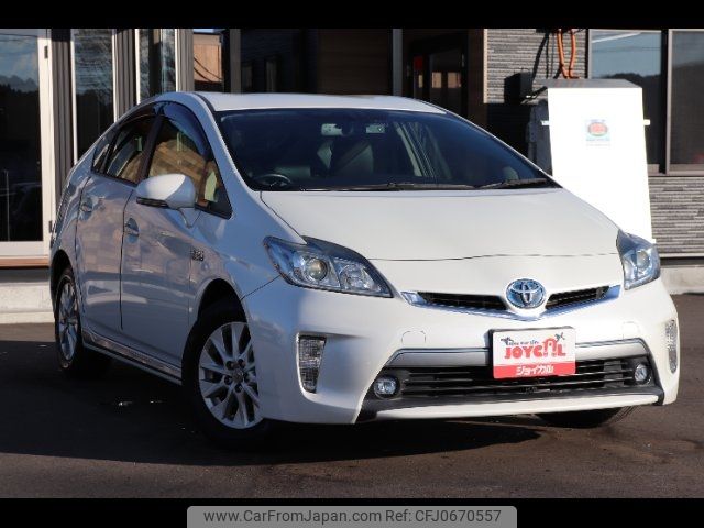 toyota prius-phv 2015 -TOYOTA--Prius PHV ZVW35--3071648---TOYOTA--Prius PHV ZVW35--3071648- image 1