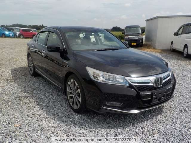 honda accord 2013 -HONDA--Accord DAA-CR6--CR6-1004985---HONDA--Accord DAA-CR6--CR6-1004985- image 1