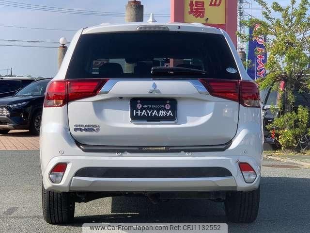 mitsubishi outlander-phev 2018 quick_quick_DLA-GG2W_GG2W-0407104 image 2