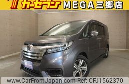 honda stepwagon 2017 CFJ1562370