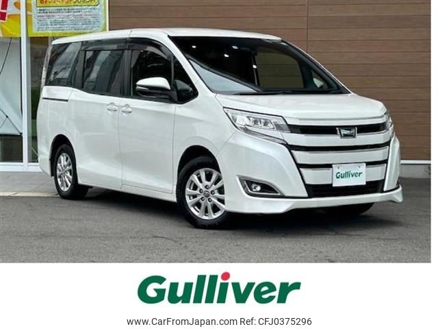 toyota noah 2017 -TOYOTA--Noah DBA-ZRR80G--ZRR80-0379707---TOYOTA--Noah DBA-ZRR80G--ZRR80-0379707- image 1