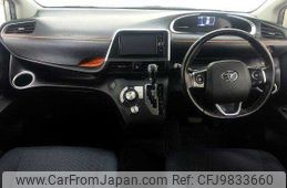 toyota sienta 2017 504928-921390