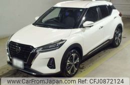 nissan kix 2021 -NISSAN 【札幌 303ﾑ6238】--KIX 6AA-P15--P15-041777---NISSAN 【札幌 303ﾑ6238】--KIX 6AA-P15--P15-041777-