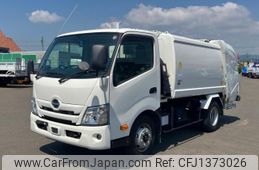 hino dutro 2021 CFJ1373026