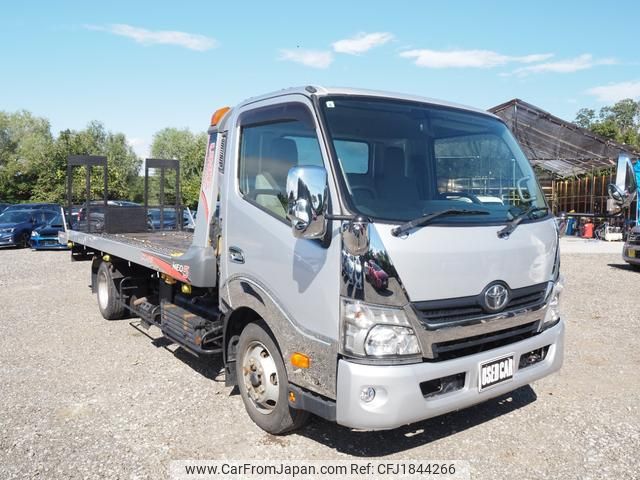toyota dyna-truck 2015 CFJ1844266 image 1