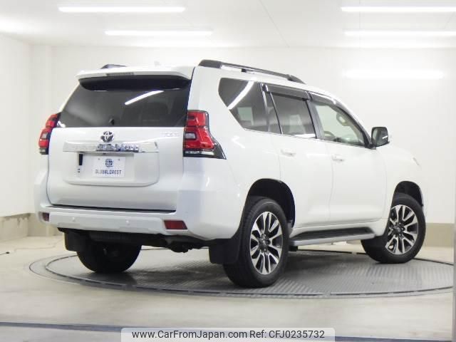 toyota land-cruiser-prado 2022 quick_quick_3DA-GDJ151W_GDJ151-0012903 image 2