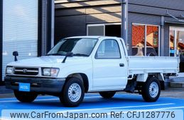 toyota hilux 2001 GOO_JP_700060001230250527001