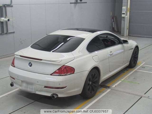 bmw 6-series 2010 -BMW 【名古屋 334ﾊ6363】--BMW 6 Series ABA-EH30--WBAEA12050C098024---BMW 【名古屋 334ﾊ6363】--BMW 6 Series ABA-EH30--WBAEA12050C098024- image 2