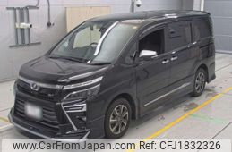 toyota voxy 2018 CFJ1832326