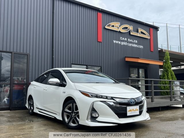 toyota prius-phv 2019 -TOYOTA--Prius PHV DLA-ZVW52--ZVW52-3130862---TOYOTA--Prius PHV DLA-ZVW52--ZVW52-3130862- image 1